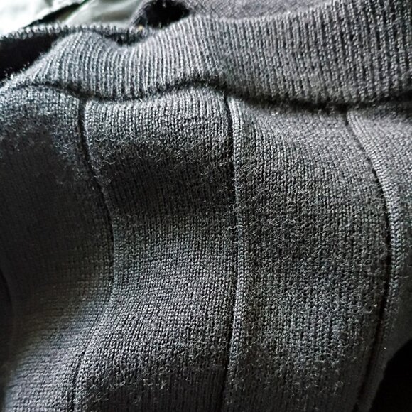 MANAHE Black Pleated Knit Midi Skirt | Classic Minimalist Chic Style Size S - Picture 6 of 6